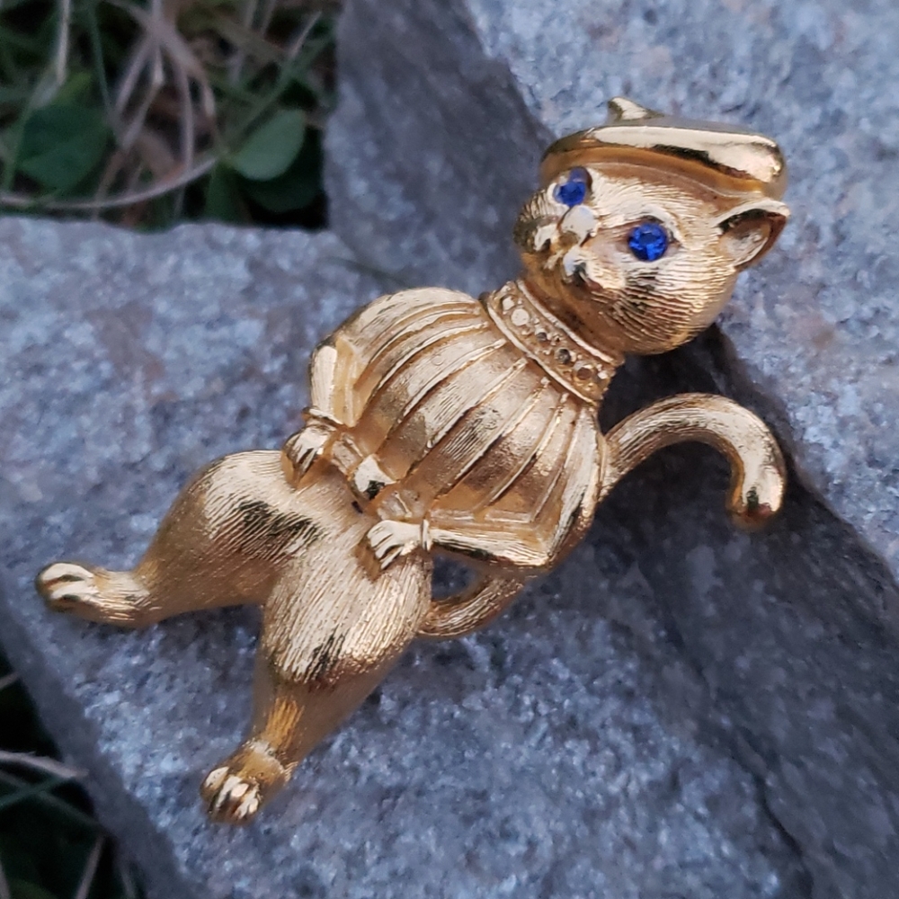 Vtg Baret Sweater Wearing Gerry's Kitty Cat Figural Gold Rhinestone Brooch Pin - Picture 7 of 11